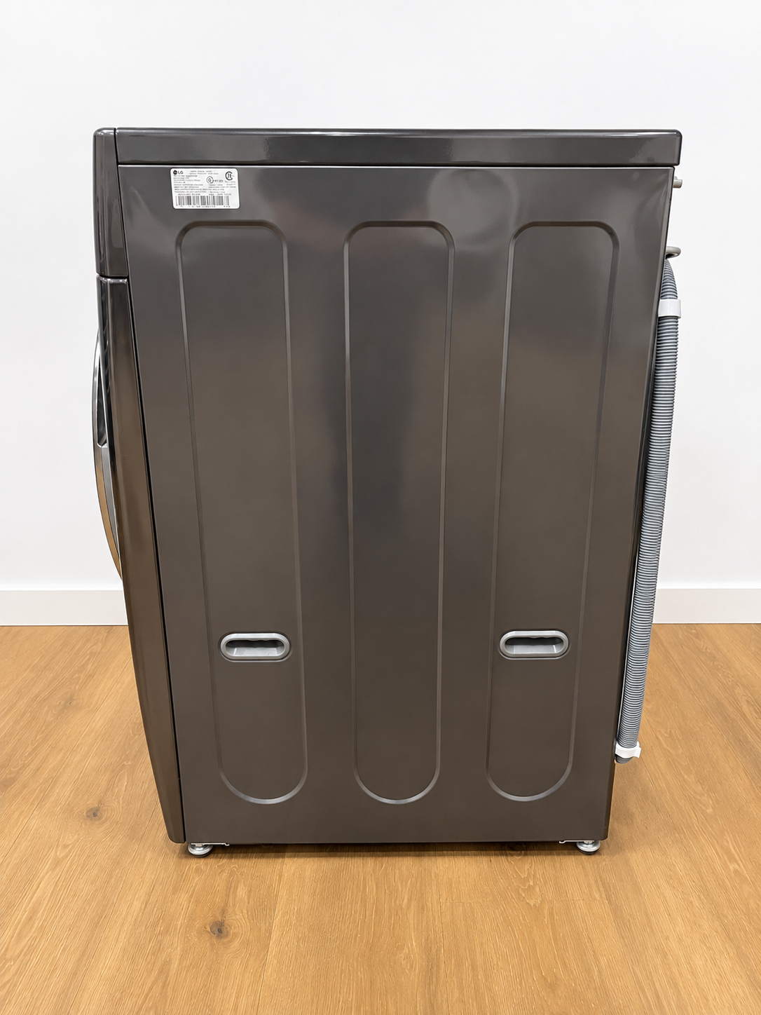 LG 4.5 Cu. Ft. Smart Front Load Washer with TurboWash 360 - Black Steel