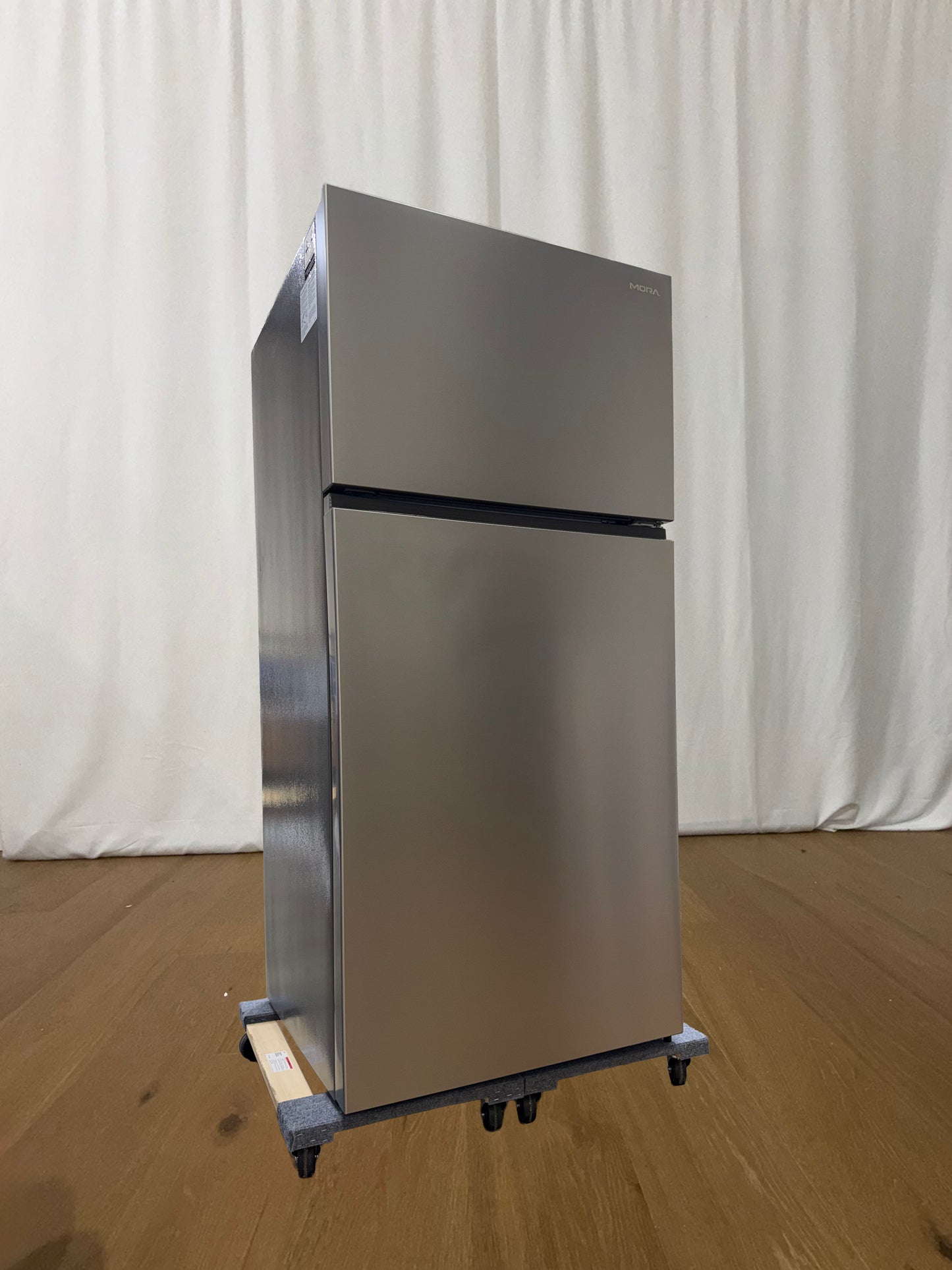 NEW Mora Top Mount Freezer Refrigerator, Standard Depth, 18 cu ft, Stainless Steel