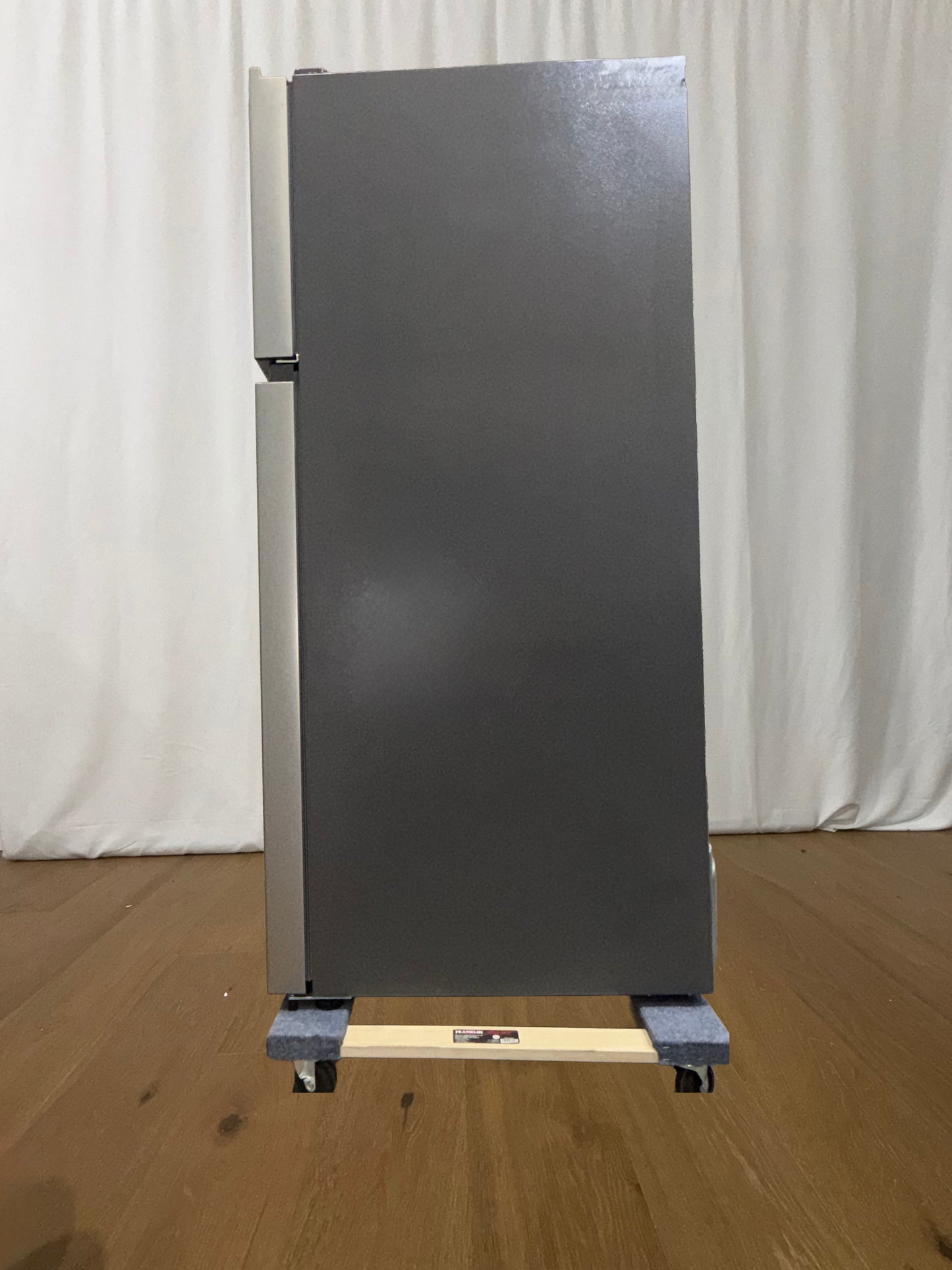 NEW Mora Top Mount Freezer Refrigerator, Standard Depth, 18 cu ft, Stainless Steel