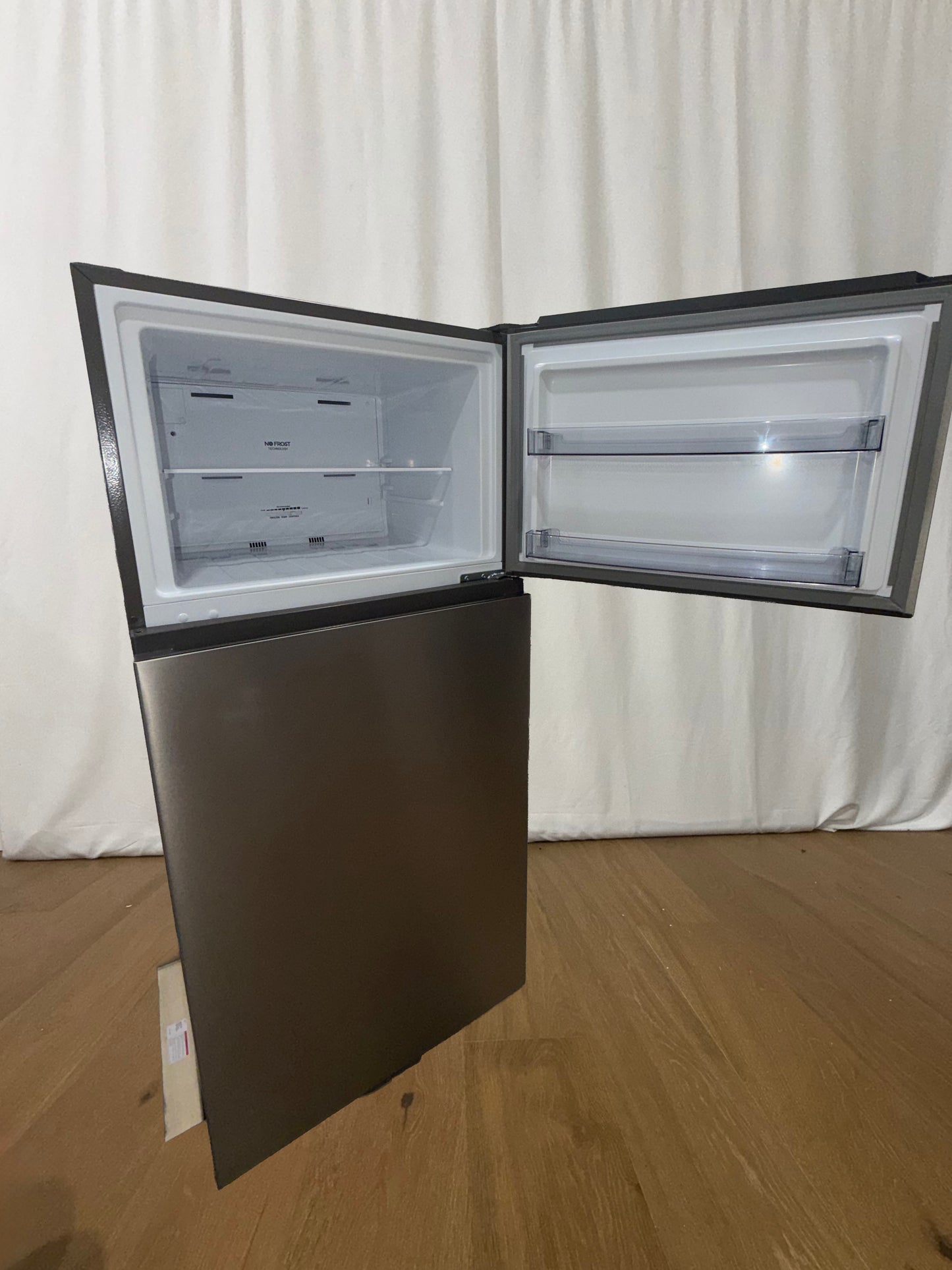 NEW Mora Top Mount Freezer Refrigerator, Standard Depth, 18 cu ft, Stainless Steel