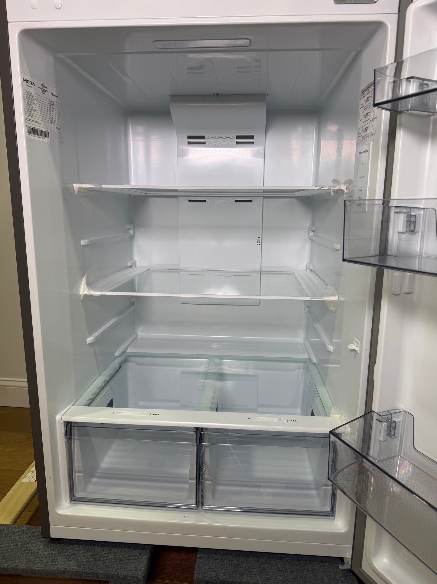 Mora MRT180N6AWD 18 cu. ft. Top Freezer Refrigerator