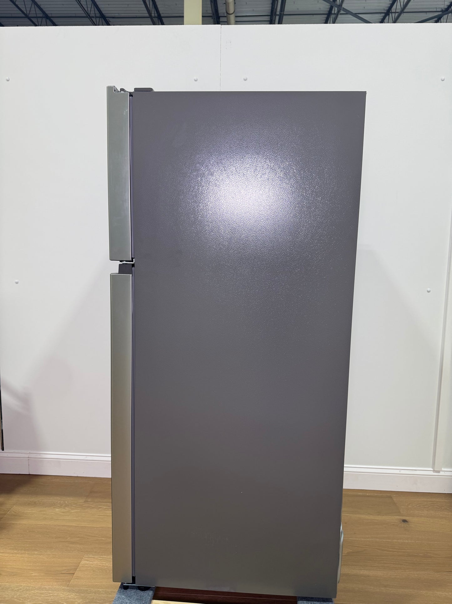 Mora MRT180N6AWD 18 cu. ft. Top Freezer Refrigerator