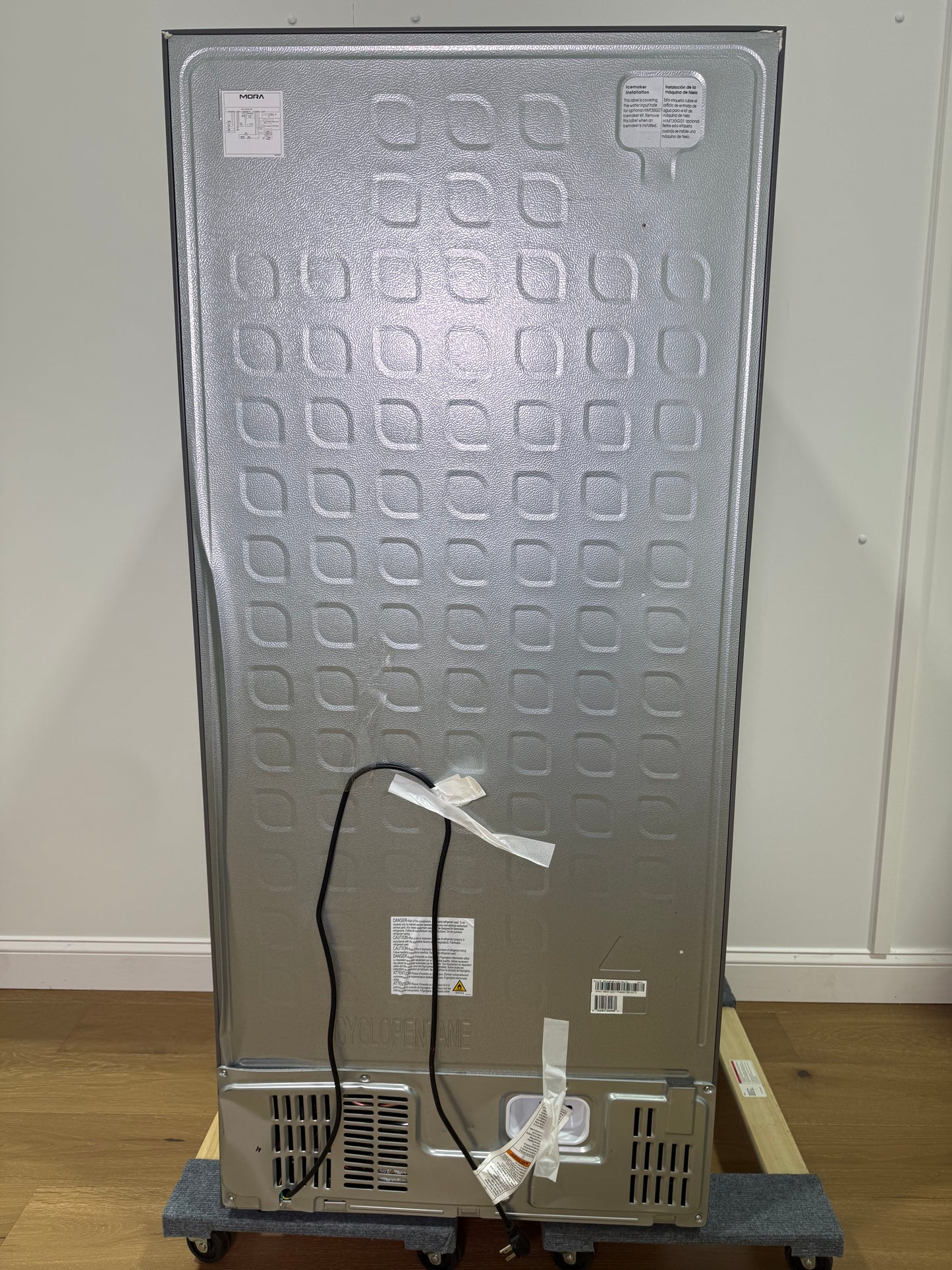 Mora MRT180N6AWD 18 cu. ft. Top Freezer Refrigerator
