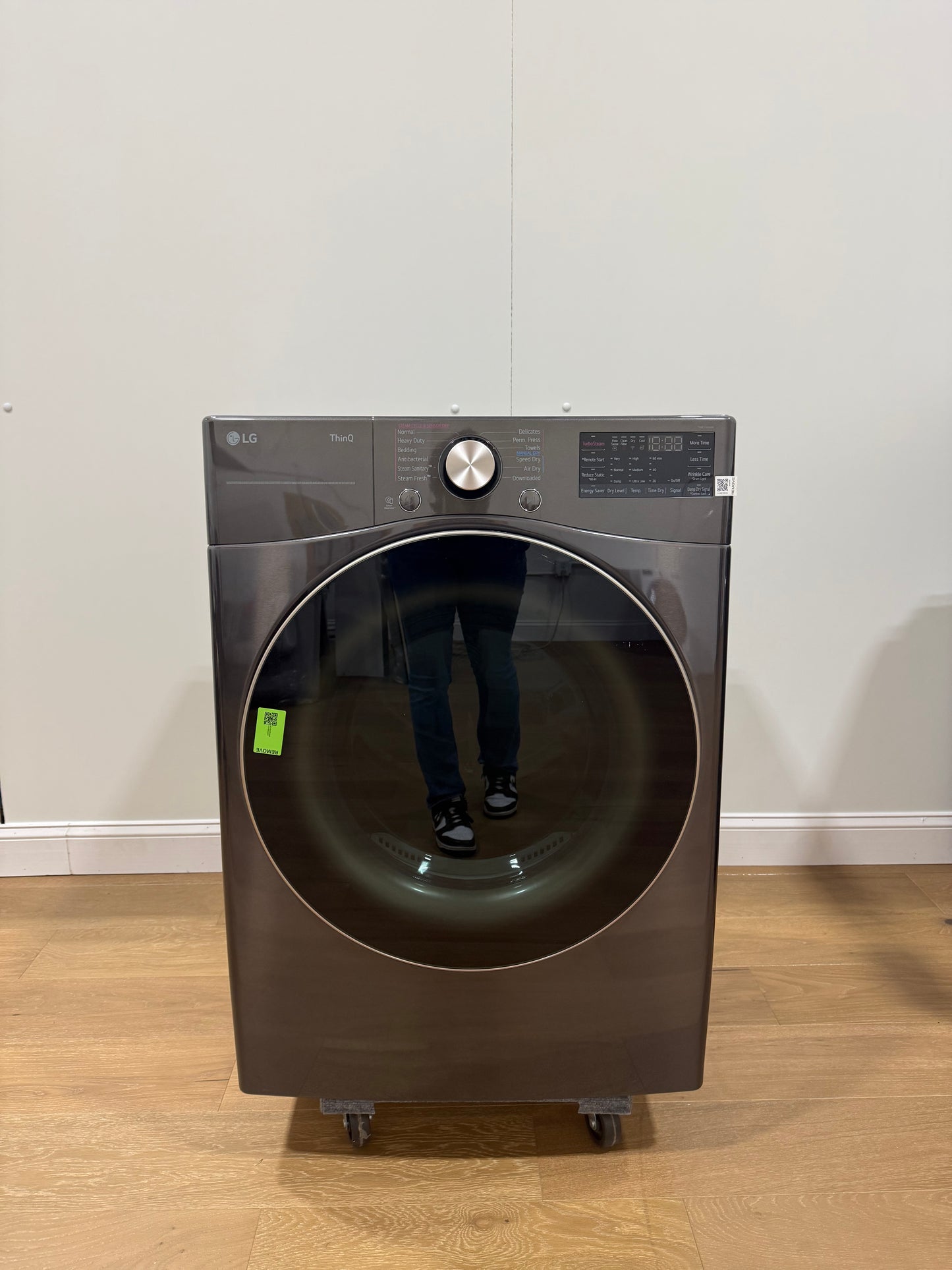 LG DLEX4000B 7.4 cu. ft. Front Load Electric Dryer