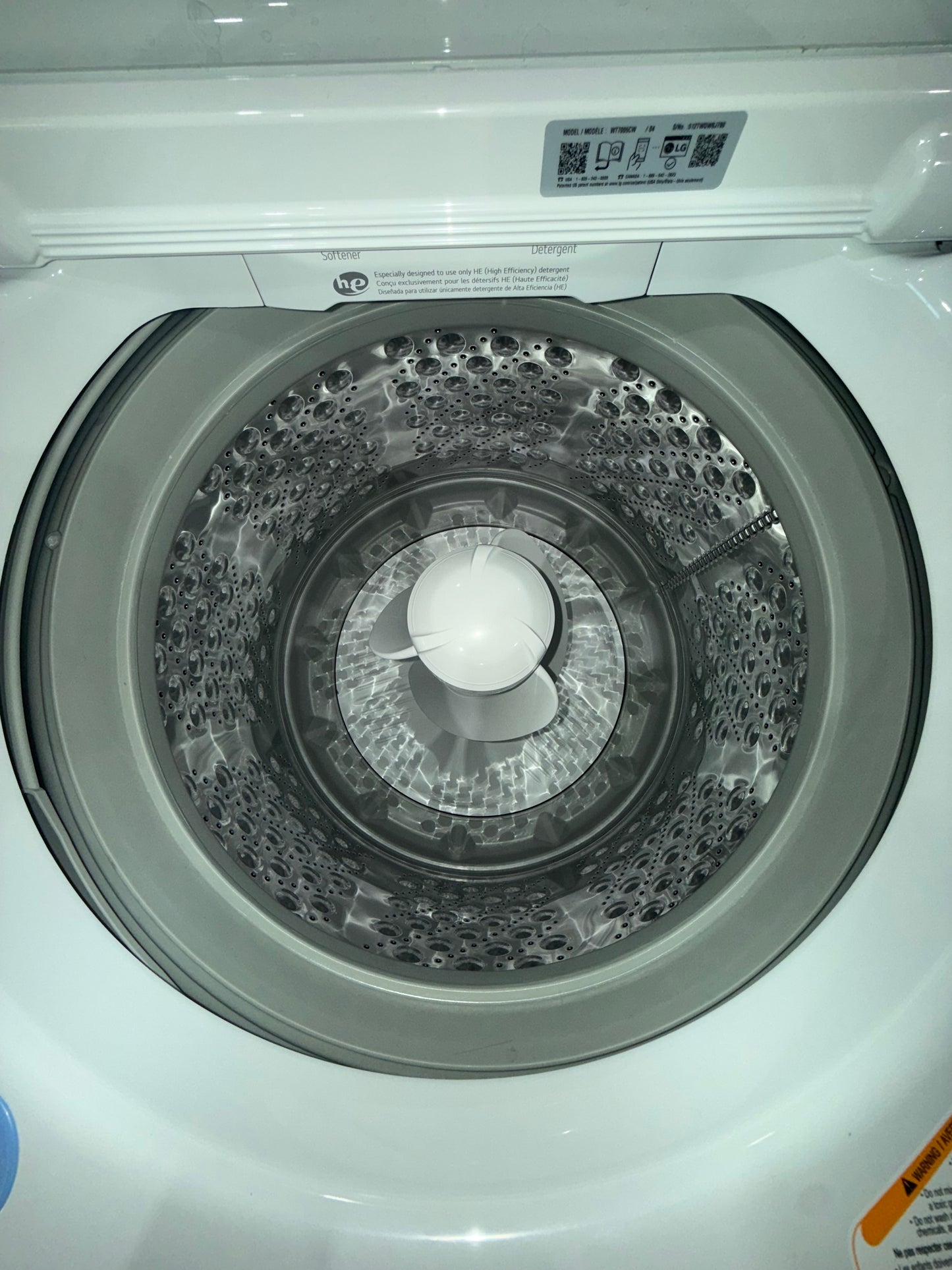 LG WT7005CW 4.3 cu. ft. Top Load Washer