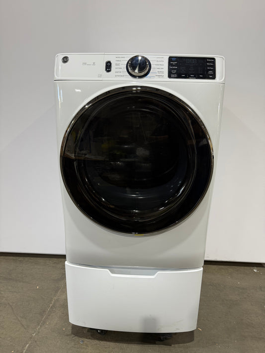 GE GFD65ESSVWW 7.8 cu. ft. Smart Front Load Electric Dryer