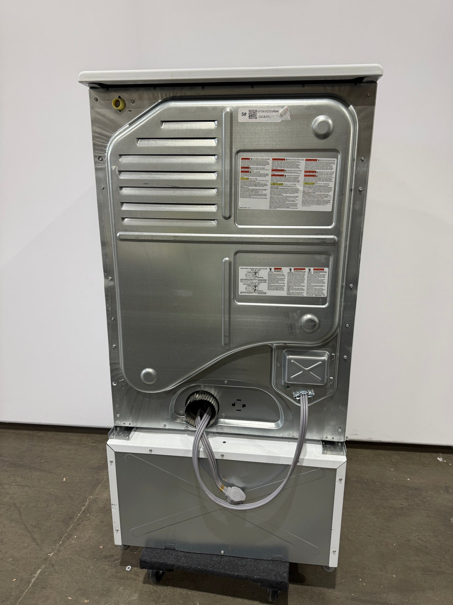 GE GFD65ESSVWW 7.8 cu. ft. Smart Front Load Electric Dryer