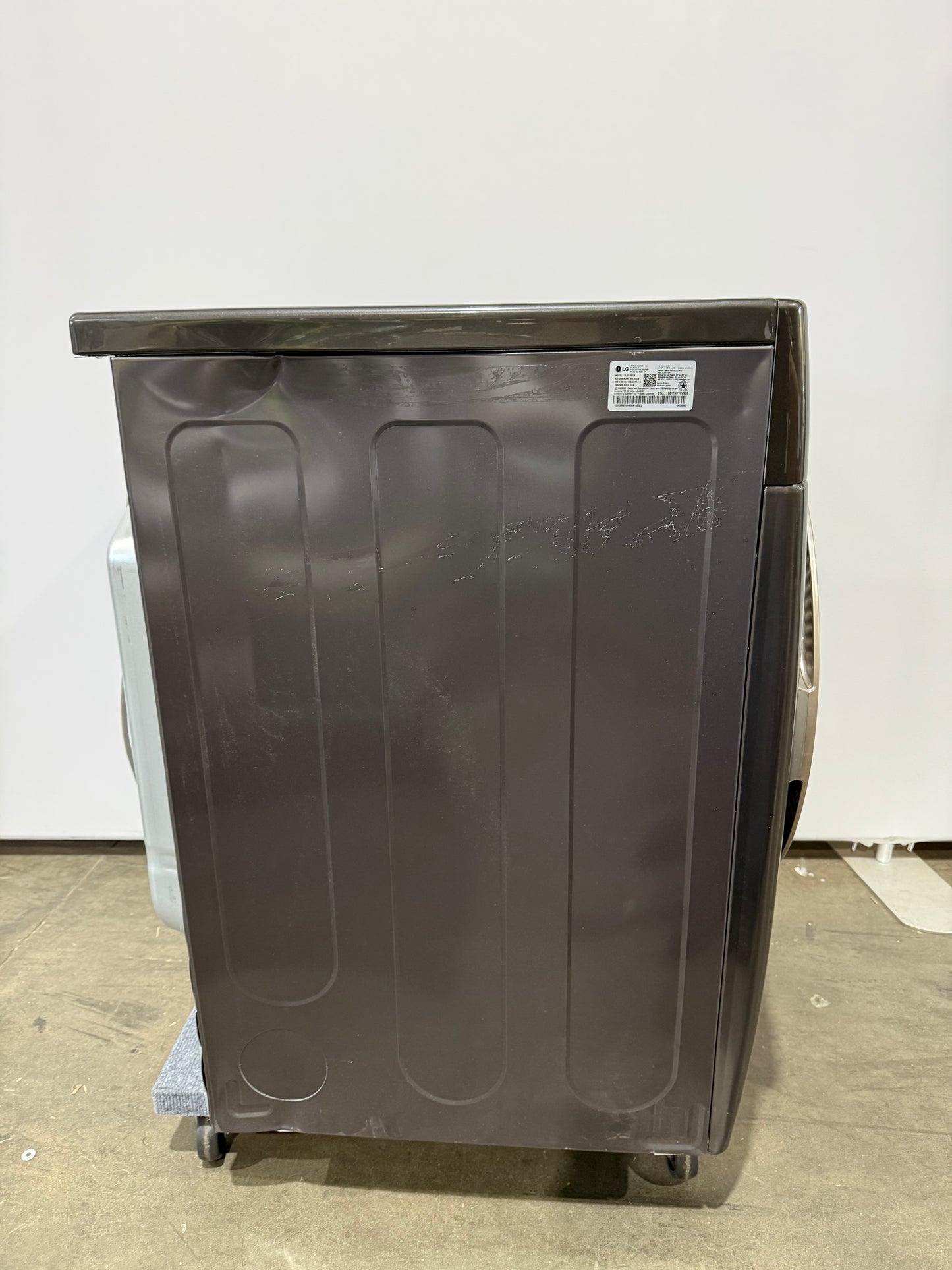 LG DLGX4001B 7.4 cu. ft. Front Load Gas Dryer