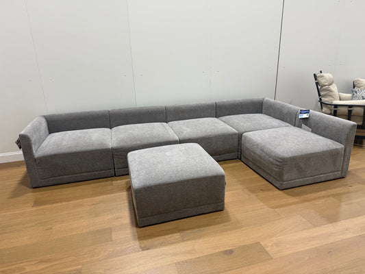 Thomasville Fallon Modular Sectional 6-Piece, No Cushions