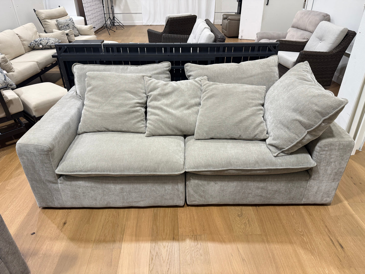 Thomasville Lowell Modular Loveseat & Ottoman