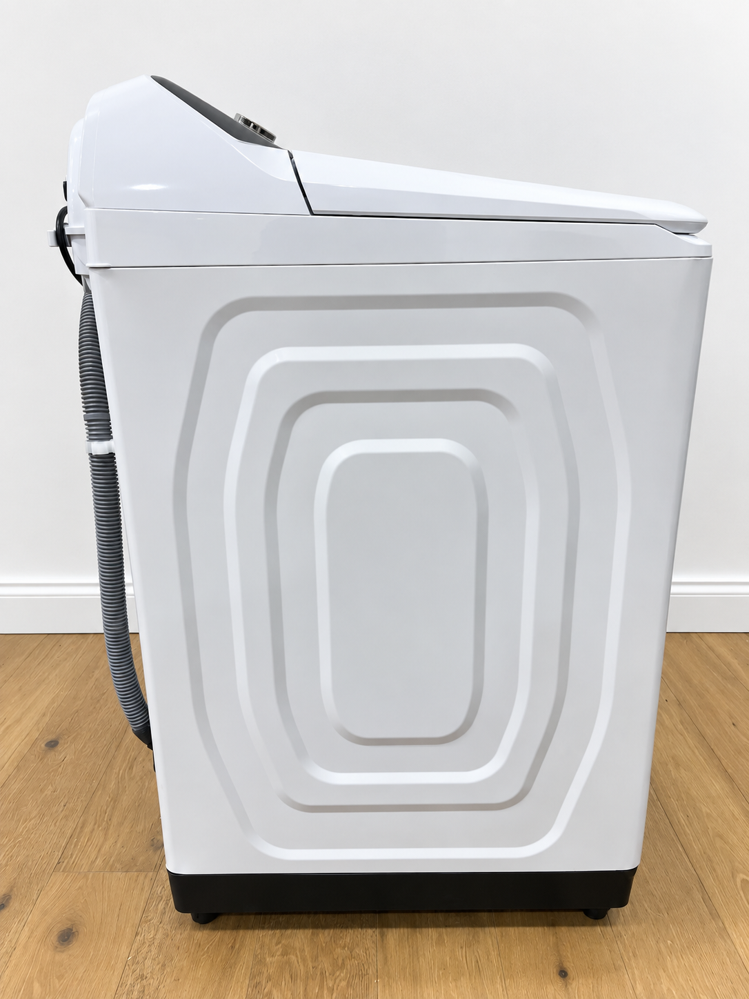 Opposite side view of the actual unit, closed lid