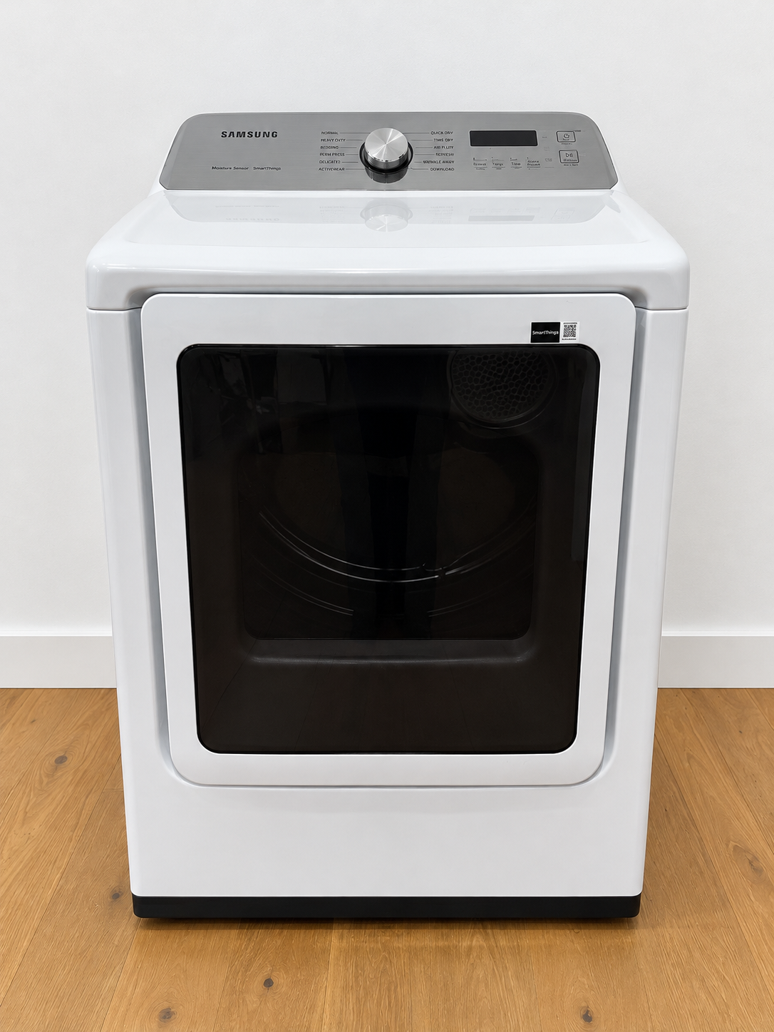 Samsung DVG52A5500W gas dryer front view